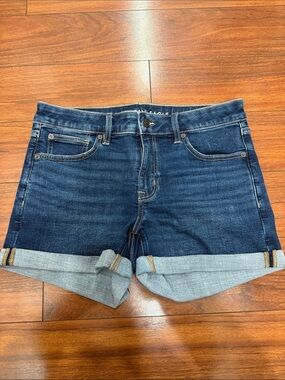 American Eagle Dark Blue Women’s Midi Cuffed Denim Stretch Shorts